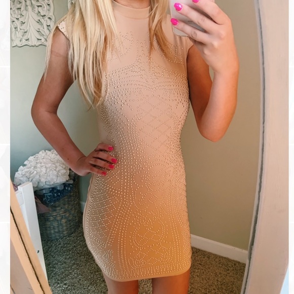 Windsor Dresses & Skirts - Beaded form fitting cocktail dress